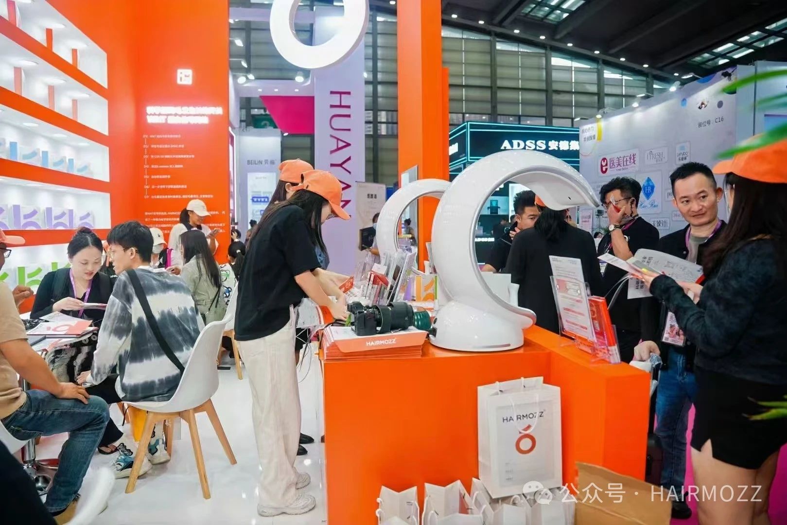 展会图2.jpg